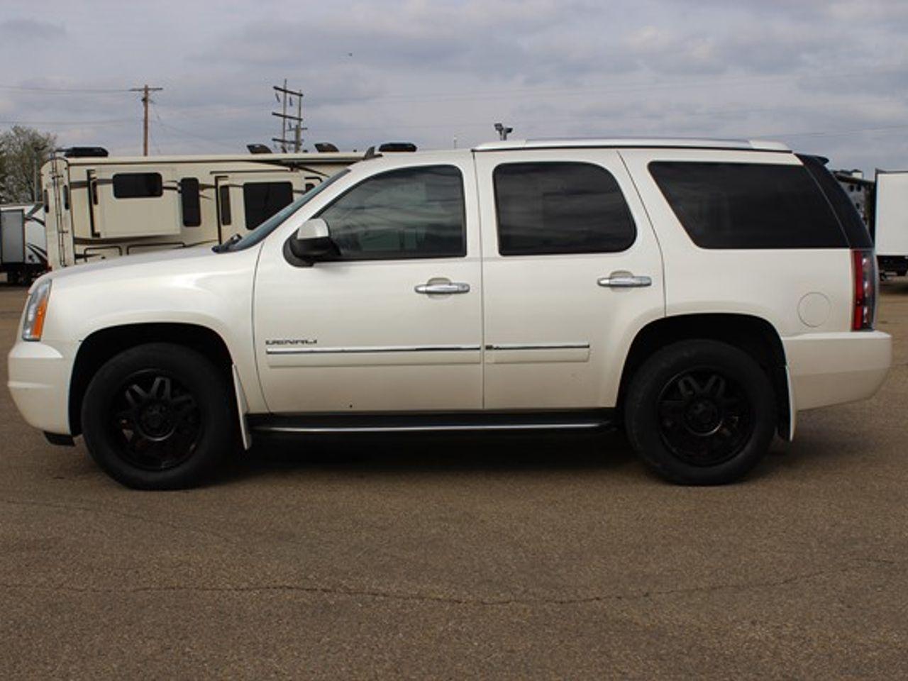 2011 GMC Yukon Denali-1