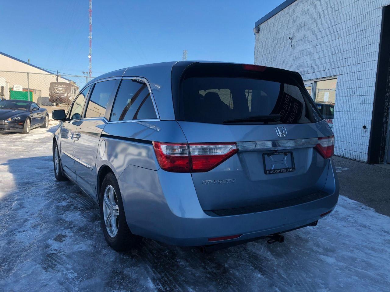 2011 Honda Odyssey EX-2