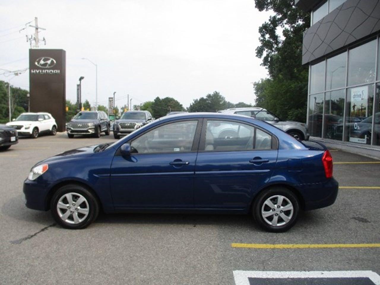 2011 Hyundai Accent GL-3