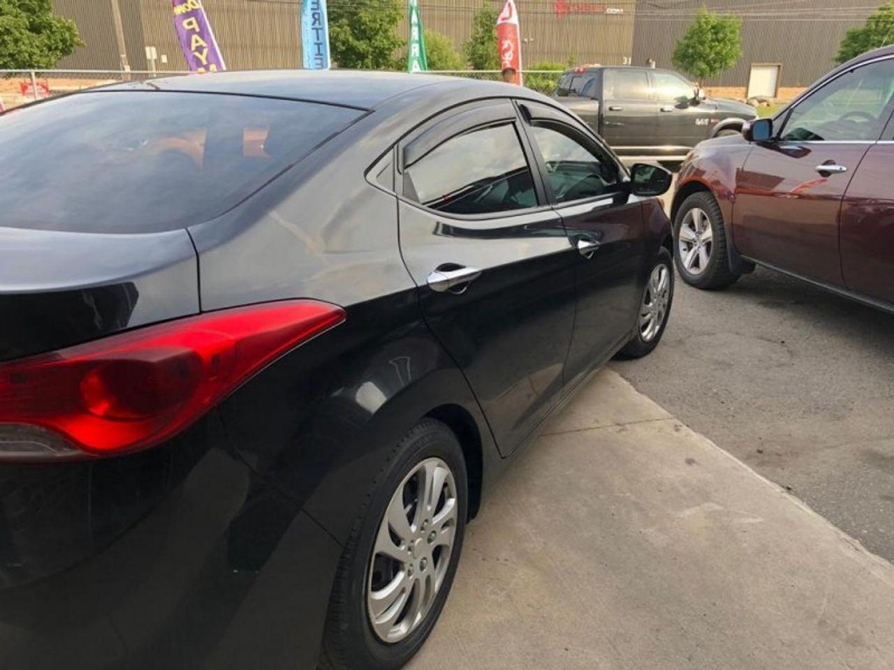 2011 Hyundai Elantra -4