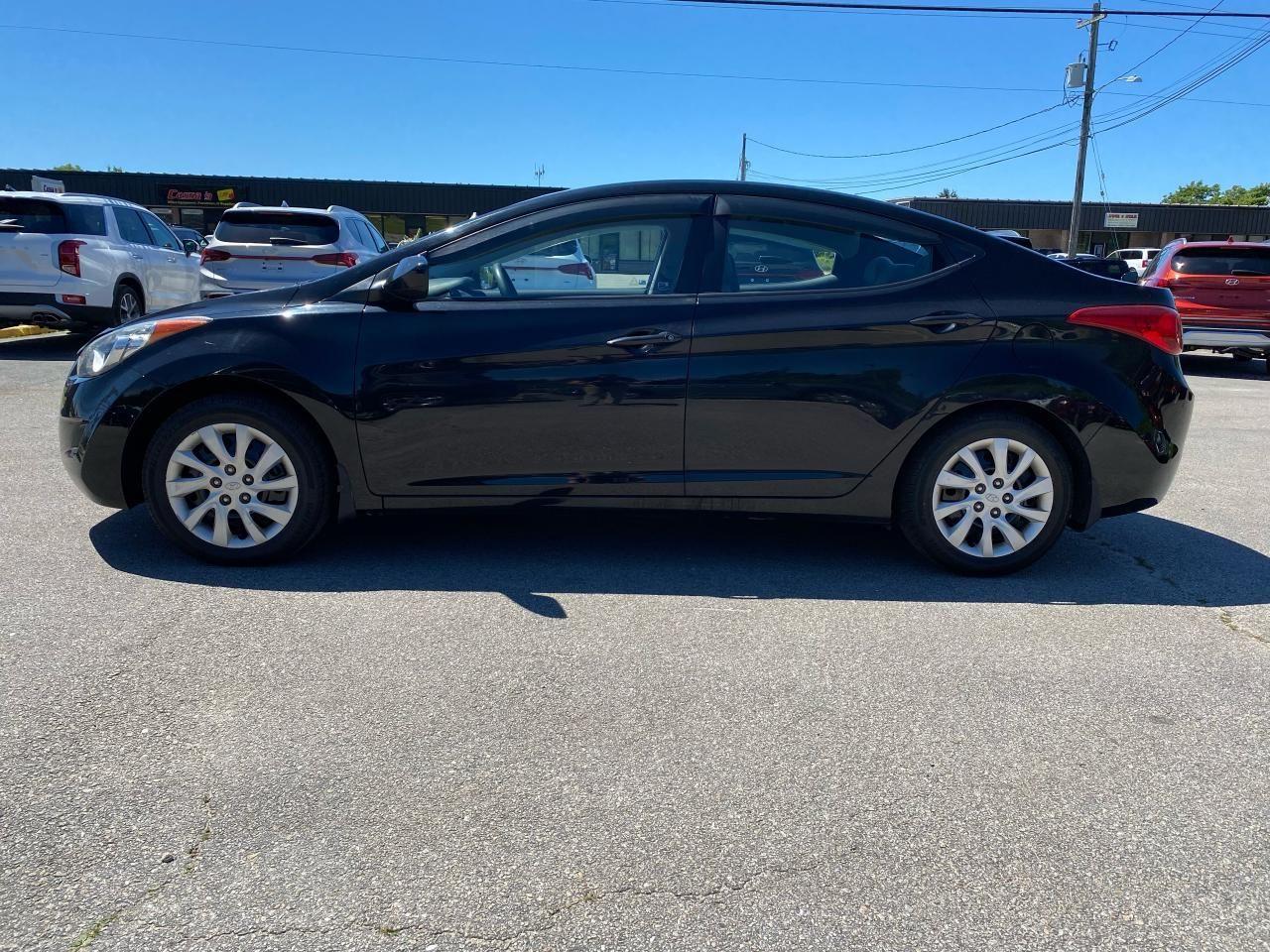 2011 Hyundai Elantra GL-3
