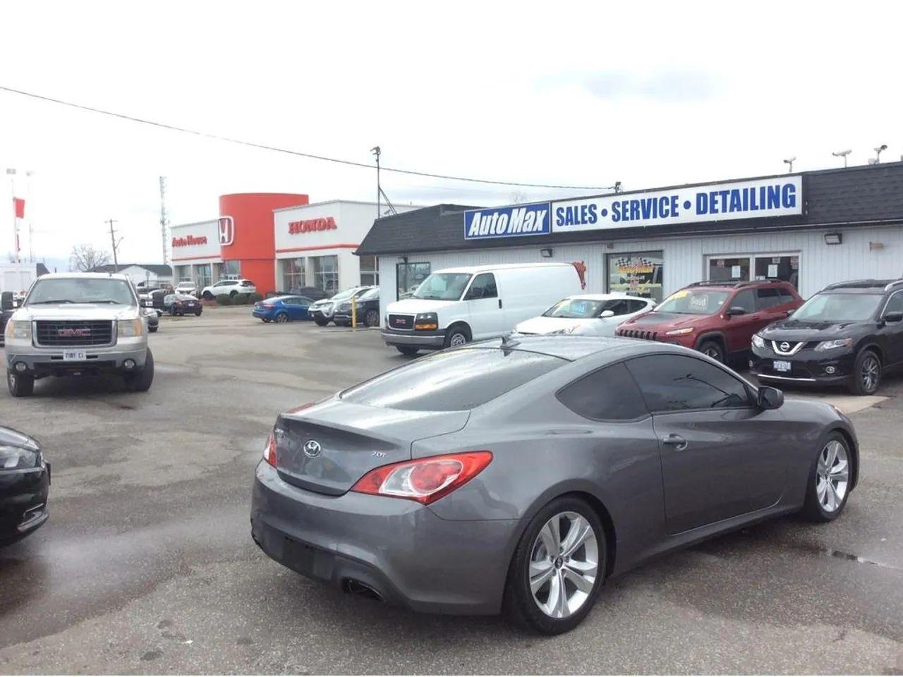 2011 Hyundai Genesis -4