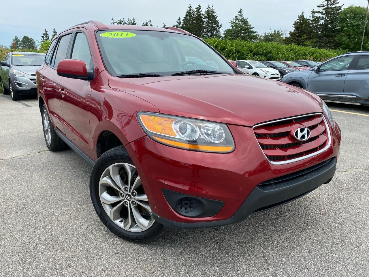2011 Hyundai Santa Fe GL-0