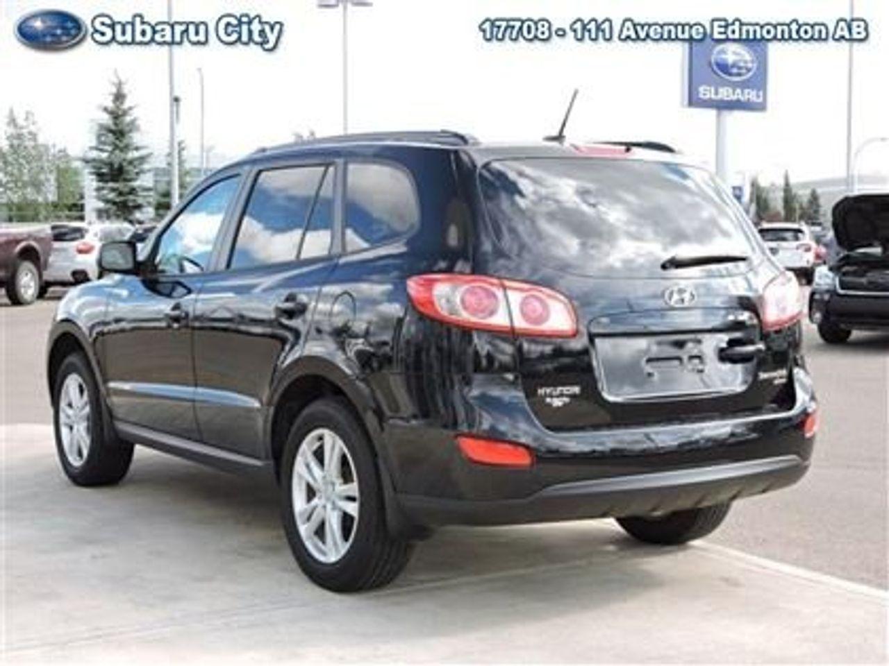 2011 Hyundai Santa Fe GLS-4