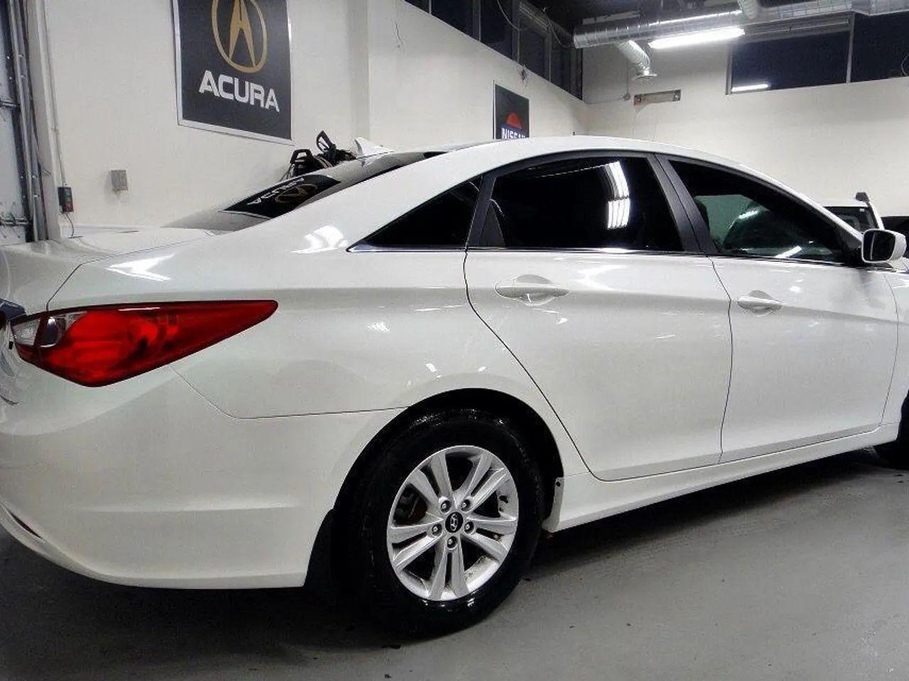 2011 Hyundai Sonata GLS-3