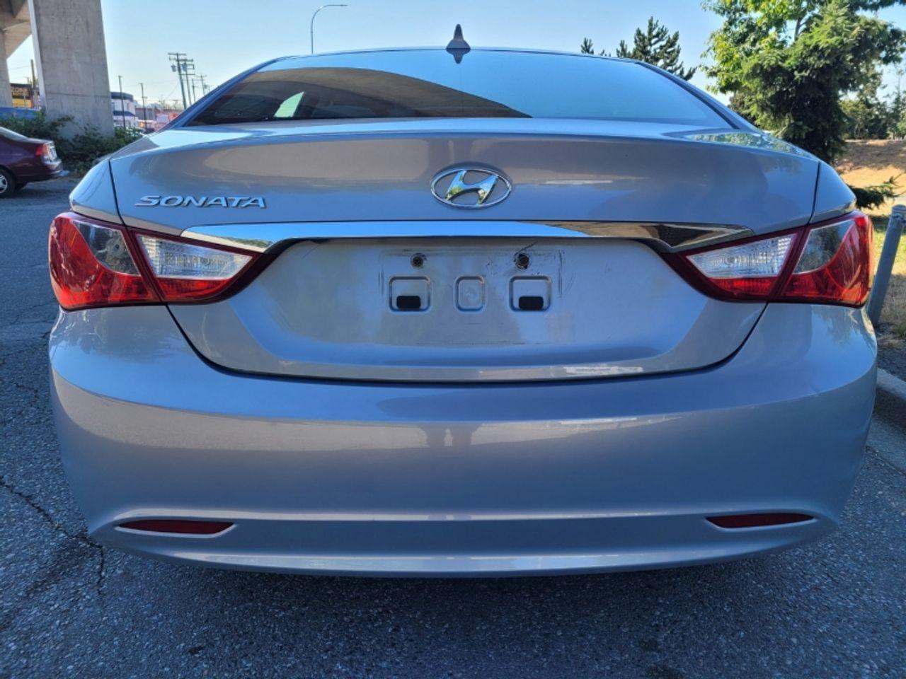 2011 Hyundai Sonata GLS-3