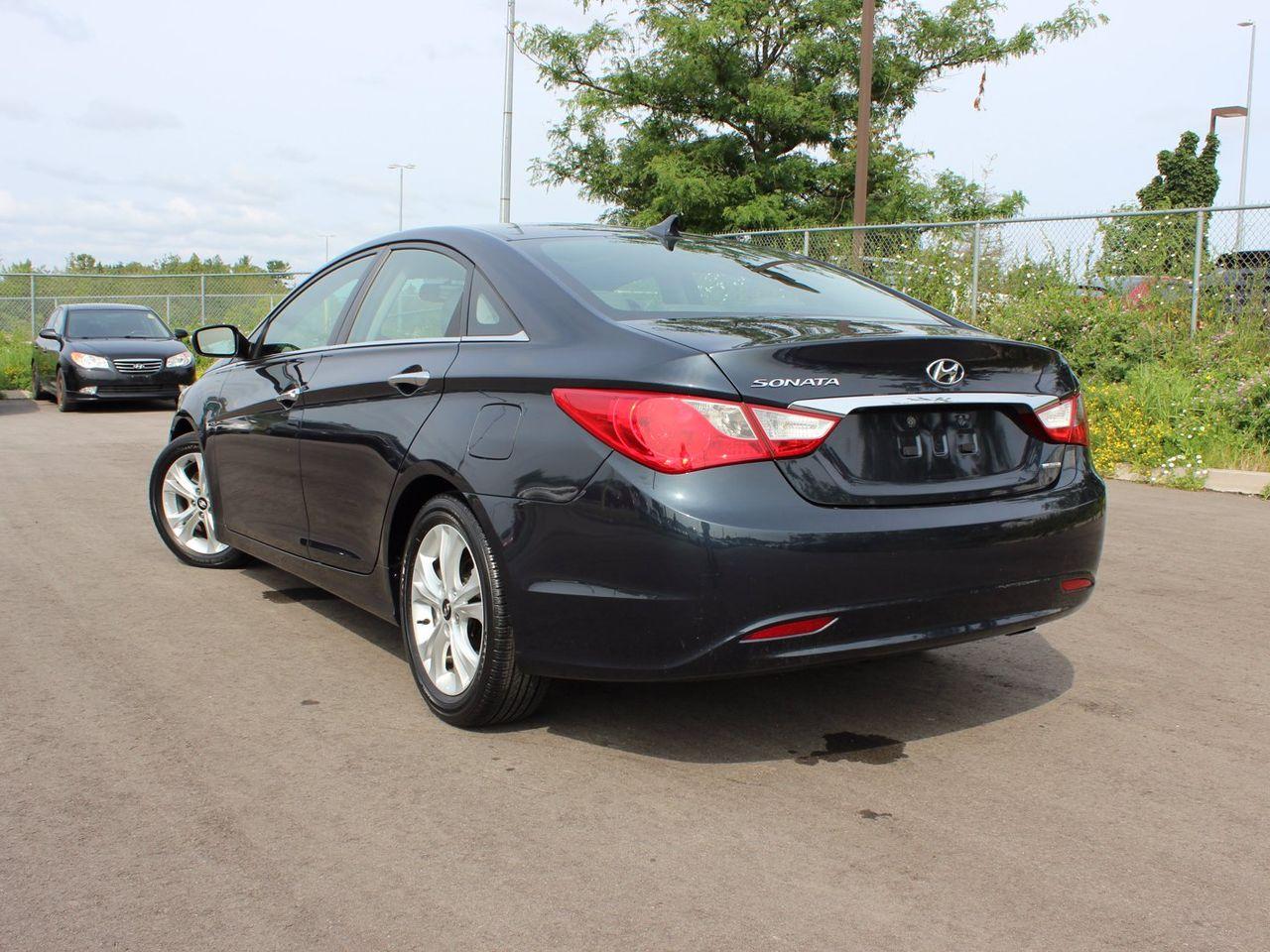 2011 Hyundai Sonata Limited-4