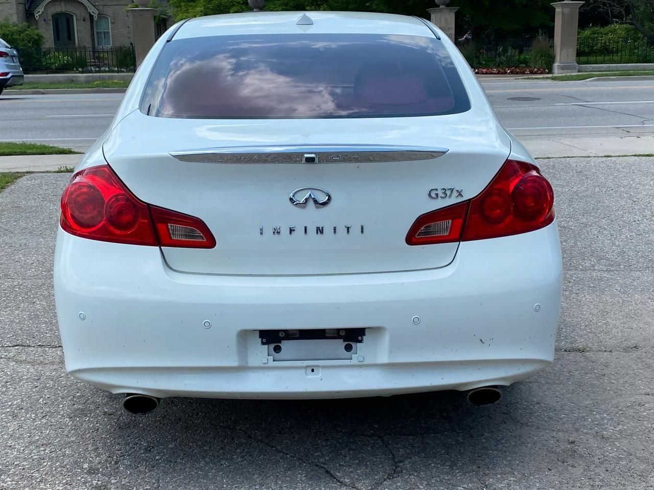 2011 Infiniti G -2