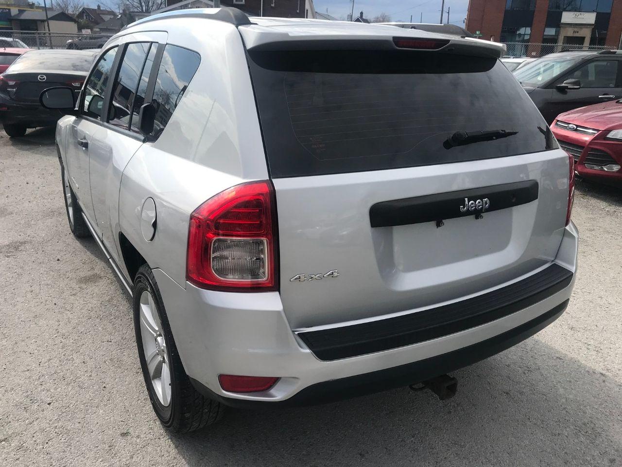 2011 Jeep Compass -3