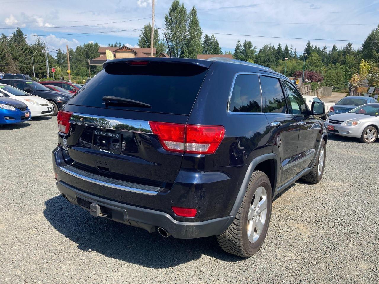2011 Jeep Grand Cherokee -3