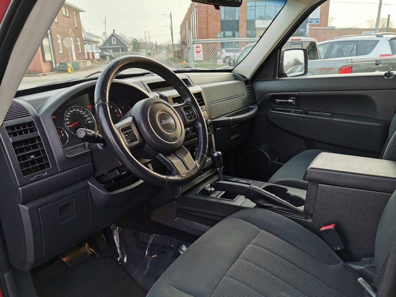 2011 Jeep Liberty -3