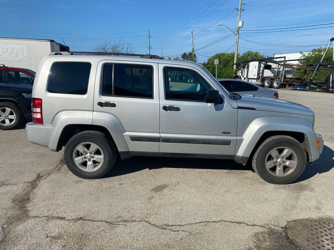 2011 Jeep Liberty -3
