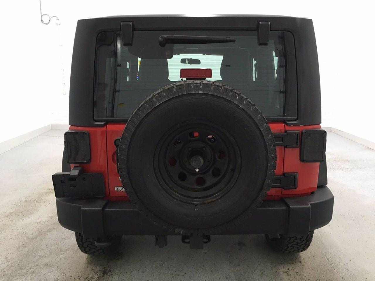 2011 Jeep Wrangler -3