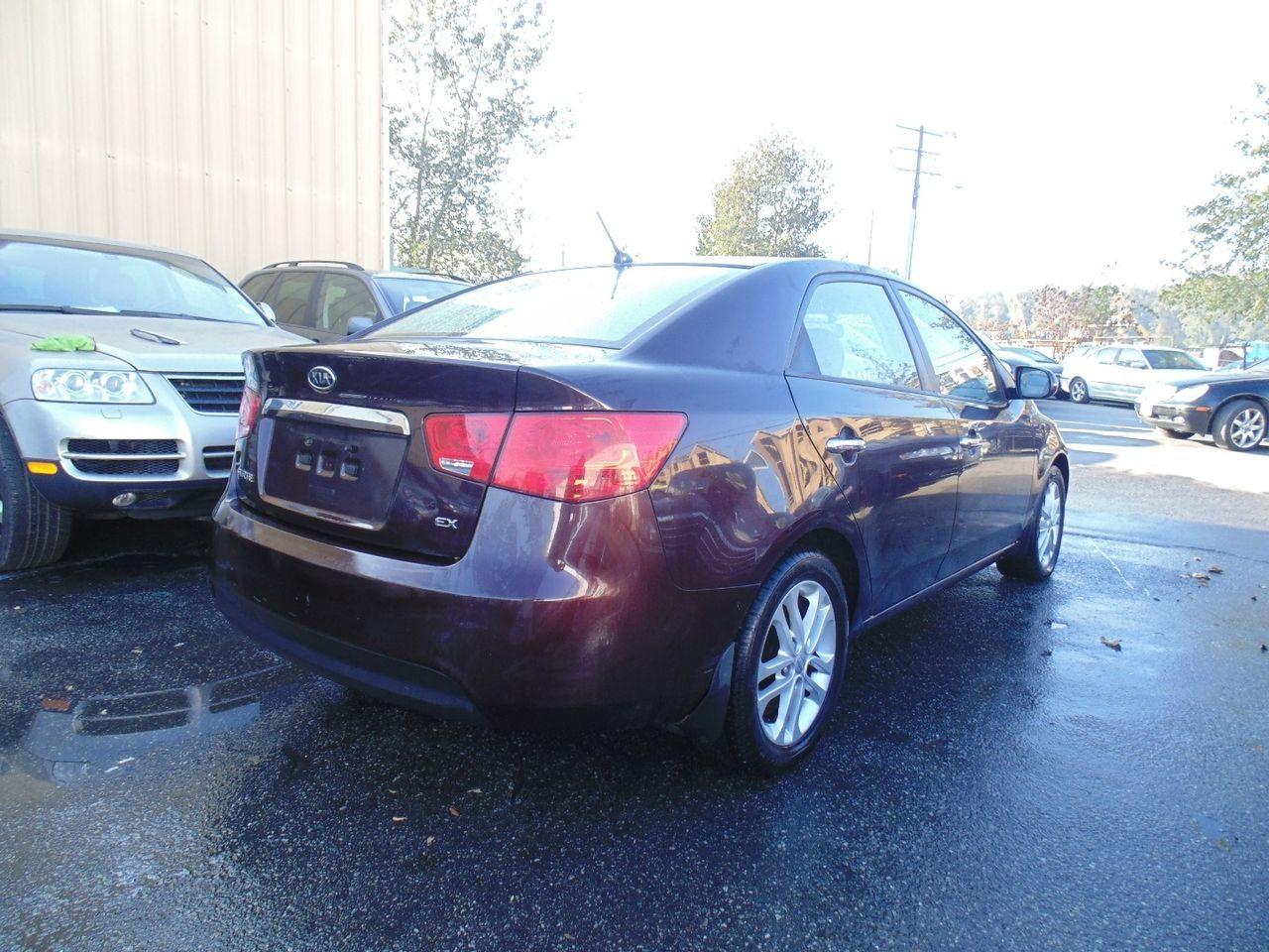 2011 Kia Forte eX-2