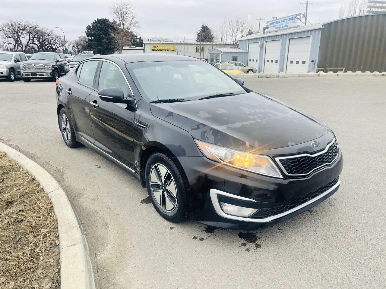 2011 Kia Optima Hybrid-1