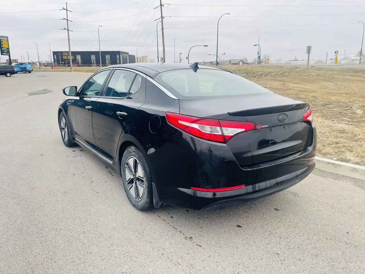 2011 Kia Optima Hybrid-2