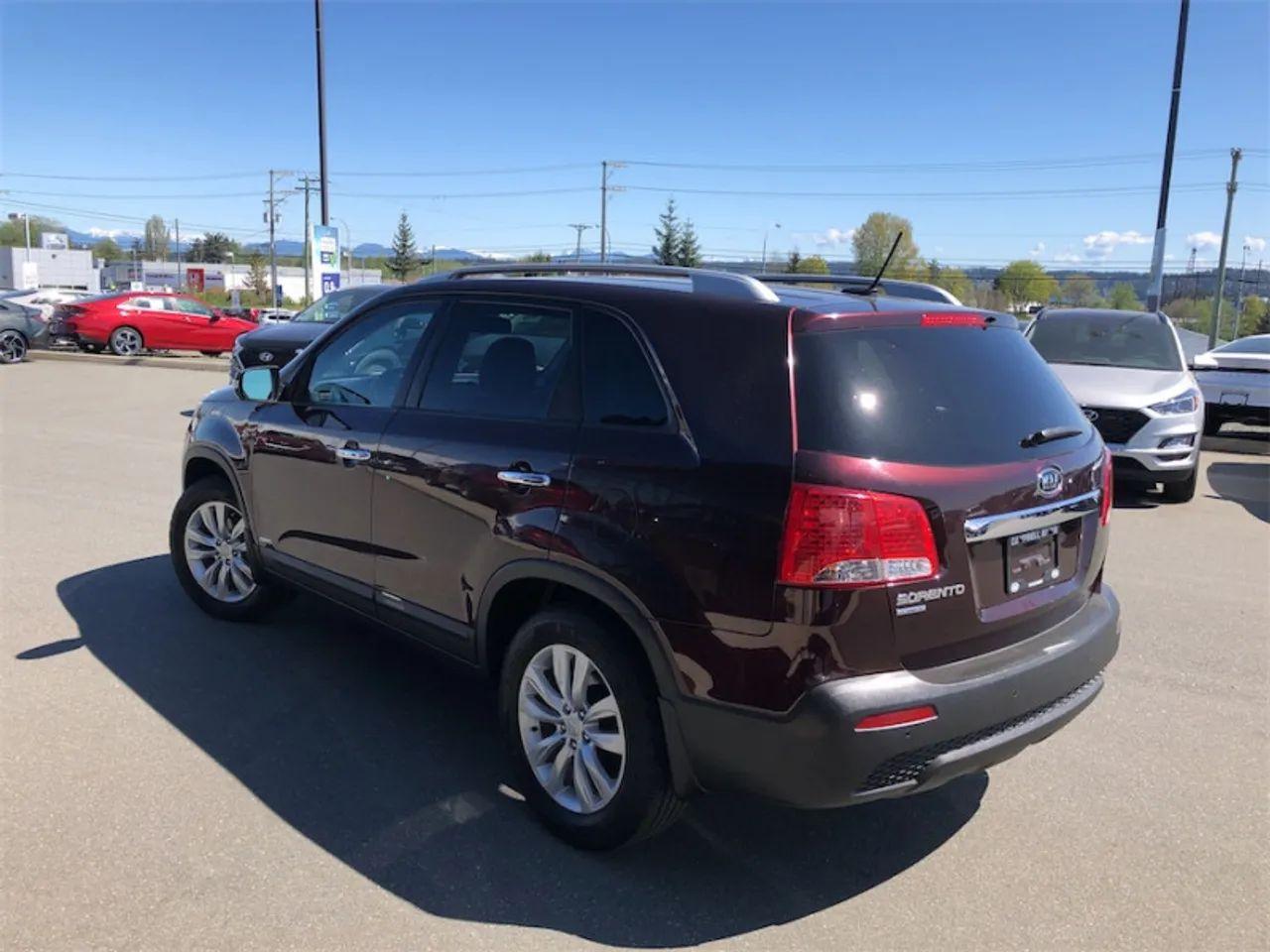 2011 Kia Sorento LX-4