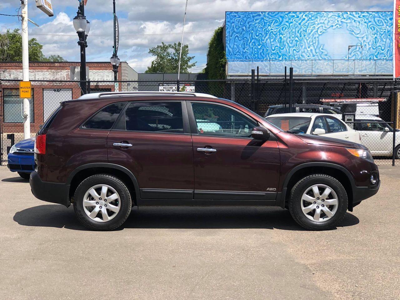 2011 Kia Sorento LX-4