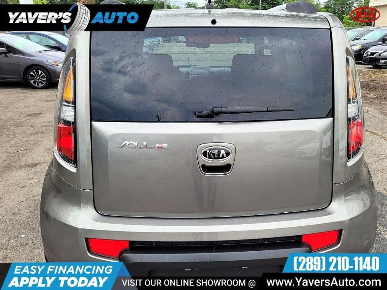 2011 Kia Soul +-4