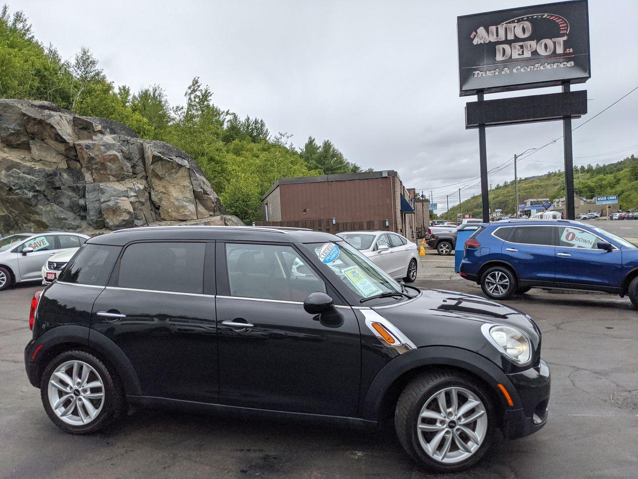 2011 MINI Countryman Base-0
