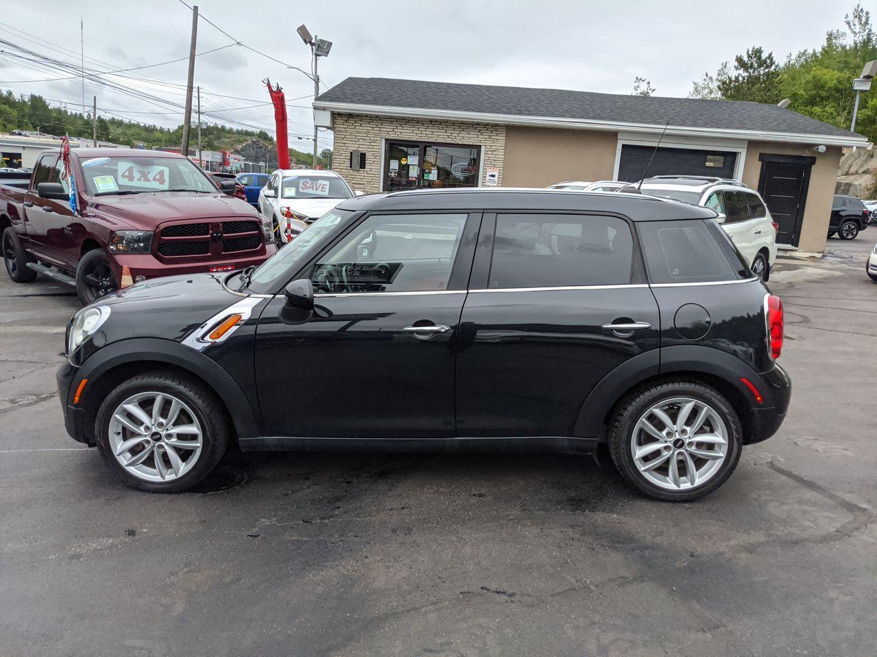 2011 MINI Countryman Base-1
