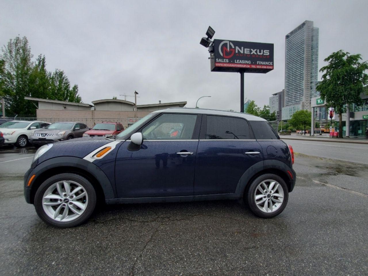 2011 MINI Countryman Base-2