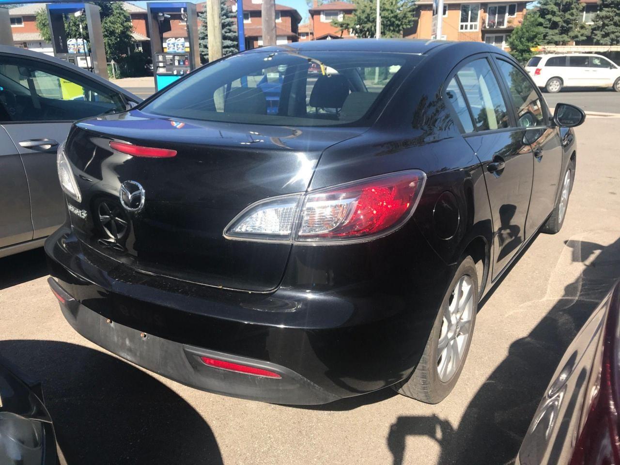 2011 Mazda Mazda3 -2