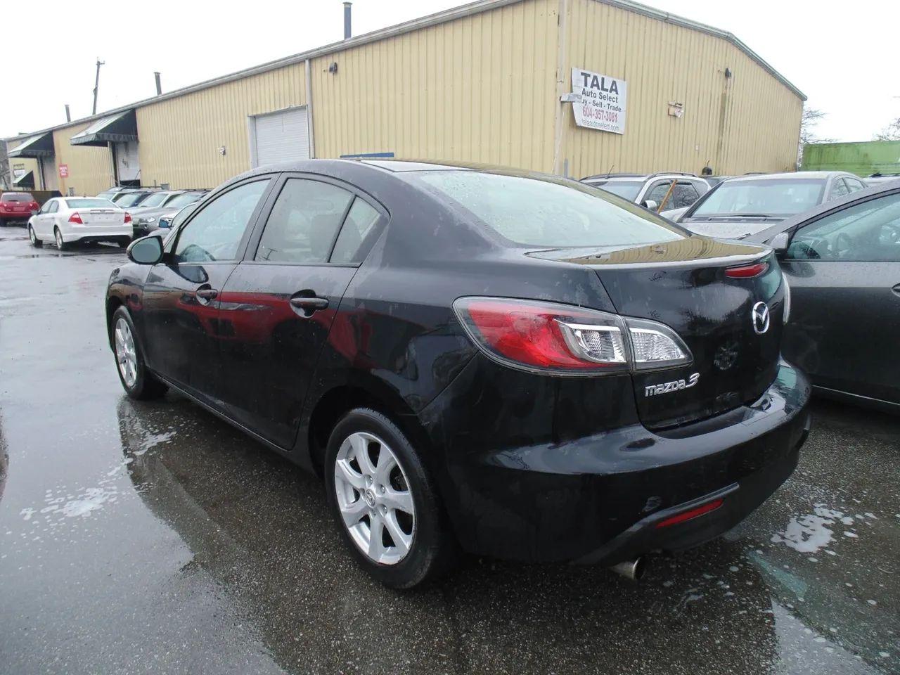 2011 Mazda Mazda3 -3