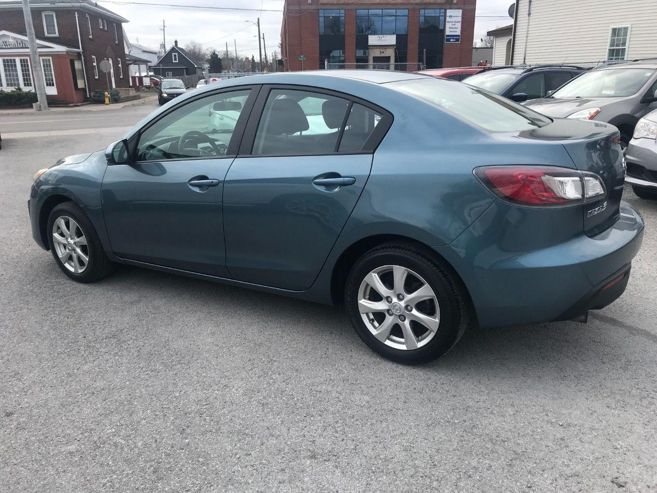 2011 Mazda Mazda3 -2