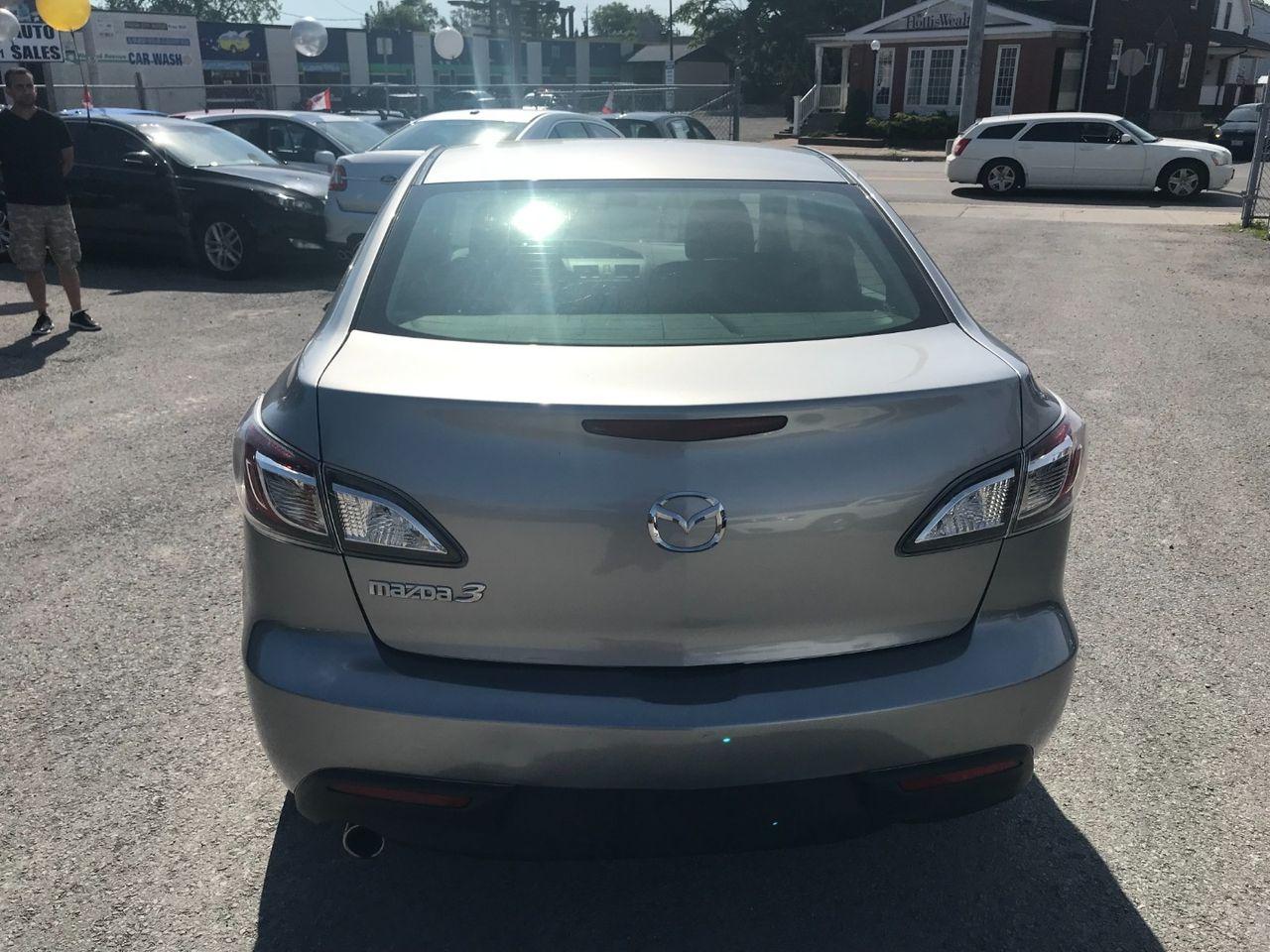2011 Mazda Mazda3 GX-3