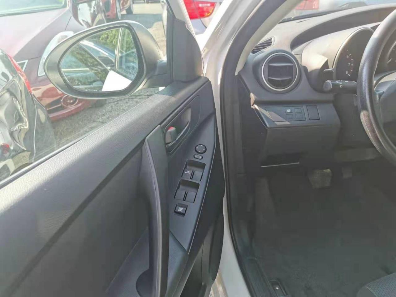 2011 Mazda Mazda3 GX-3