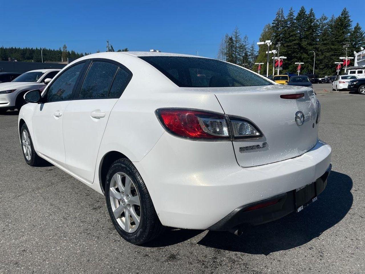 2011 Mazda Mazda3 GX-2