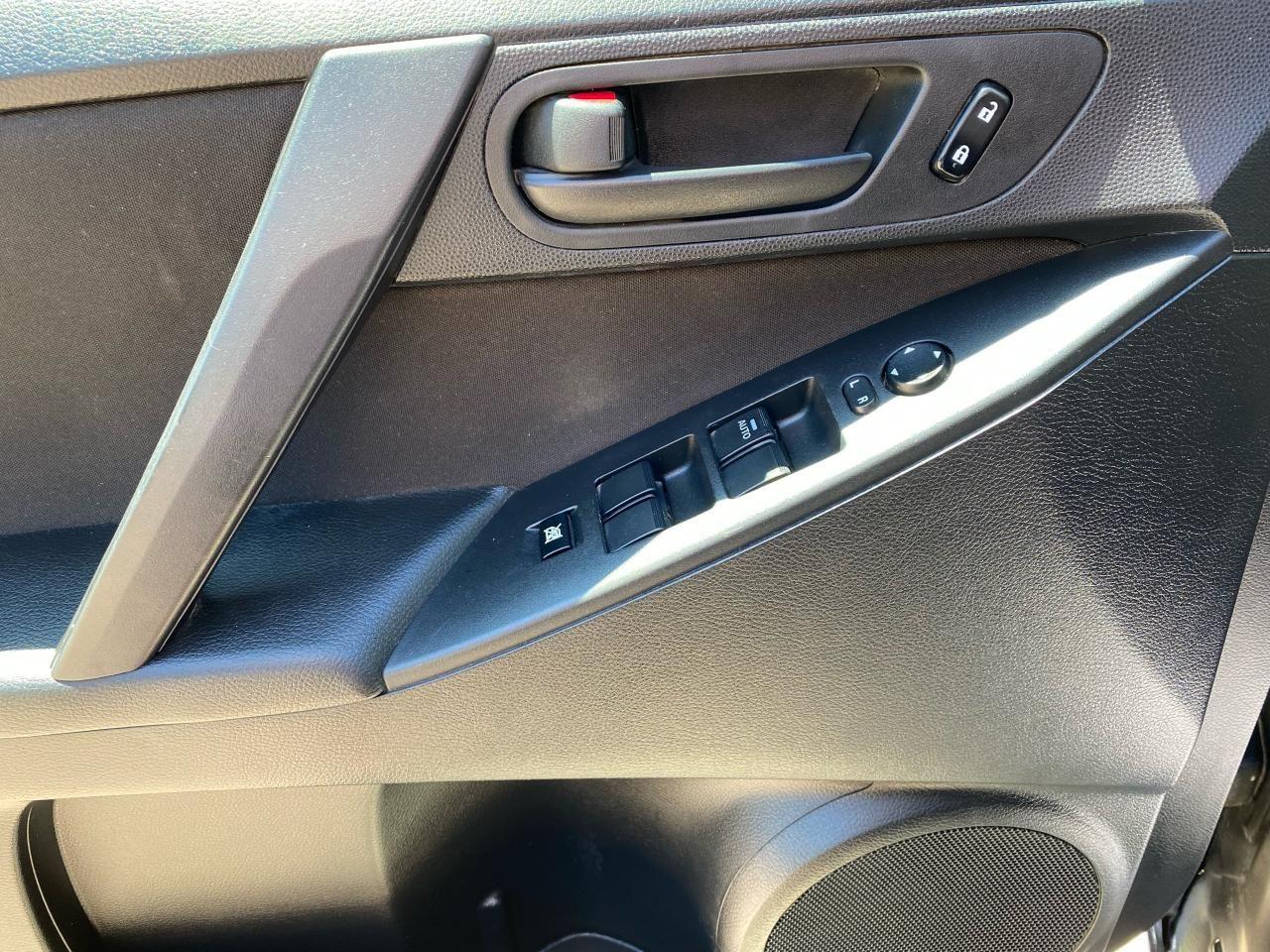 2011 Mazda Mazda3 -2