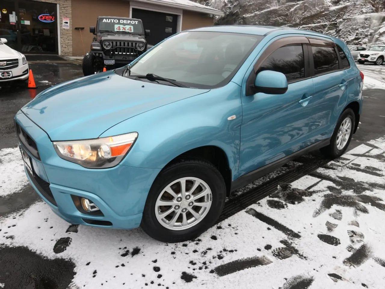 2011 Mitsubishi RVR SE-3