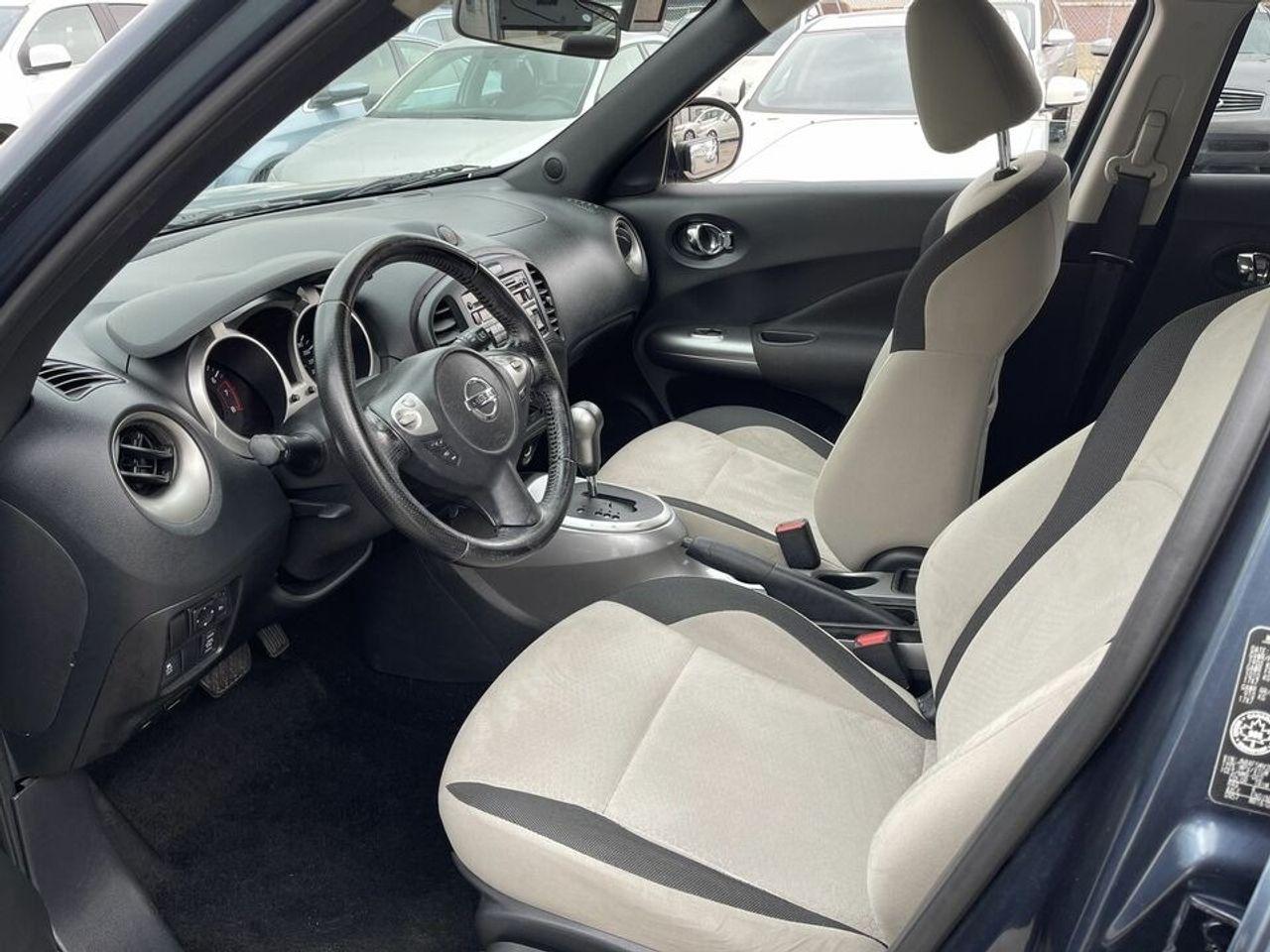 2011 Nissan Juke S-2