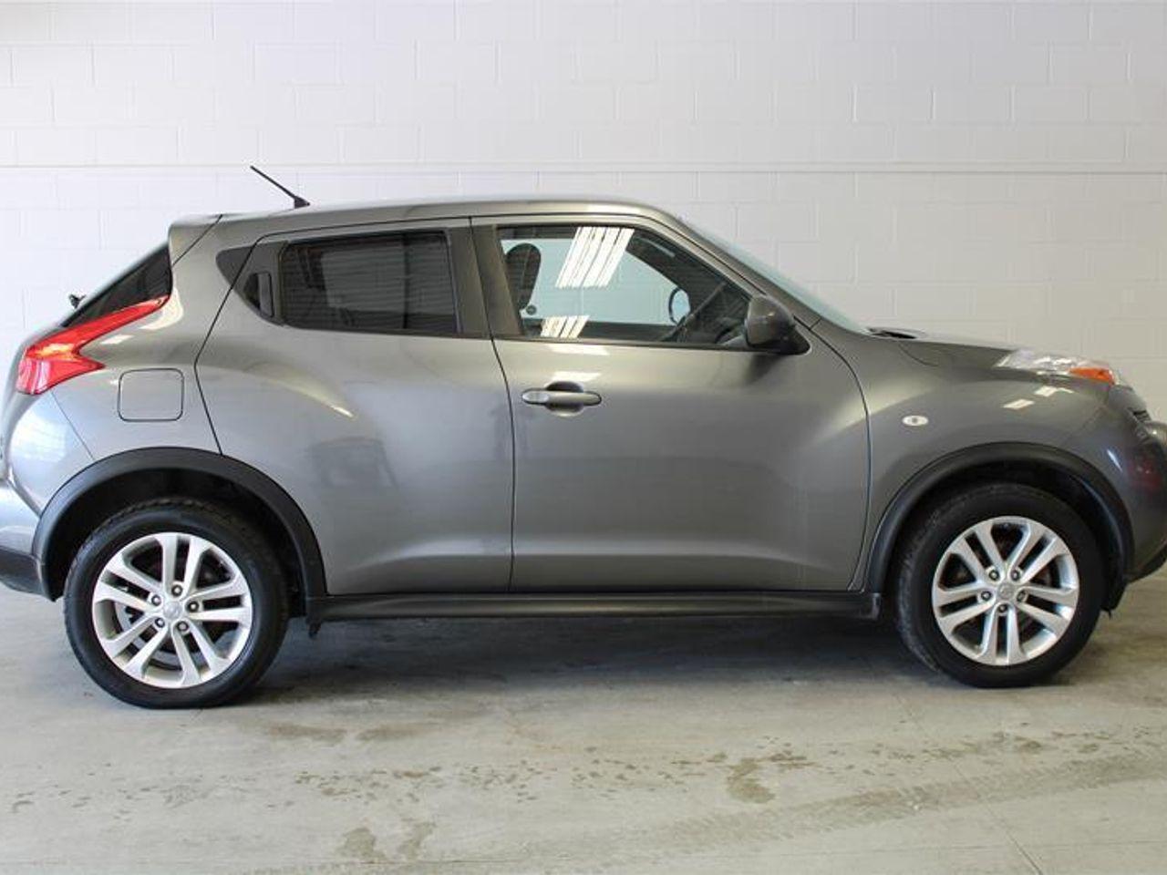 2011 Nissan Juke SV-0