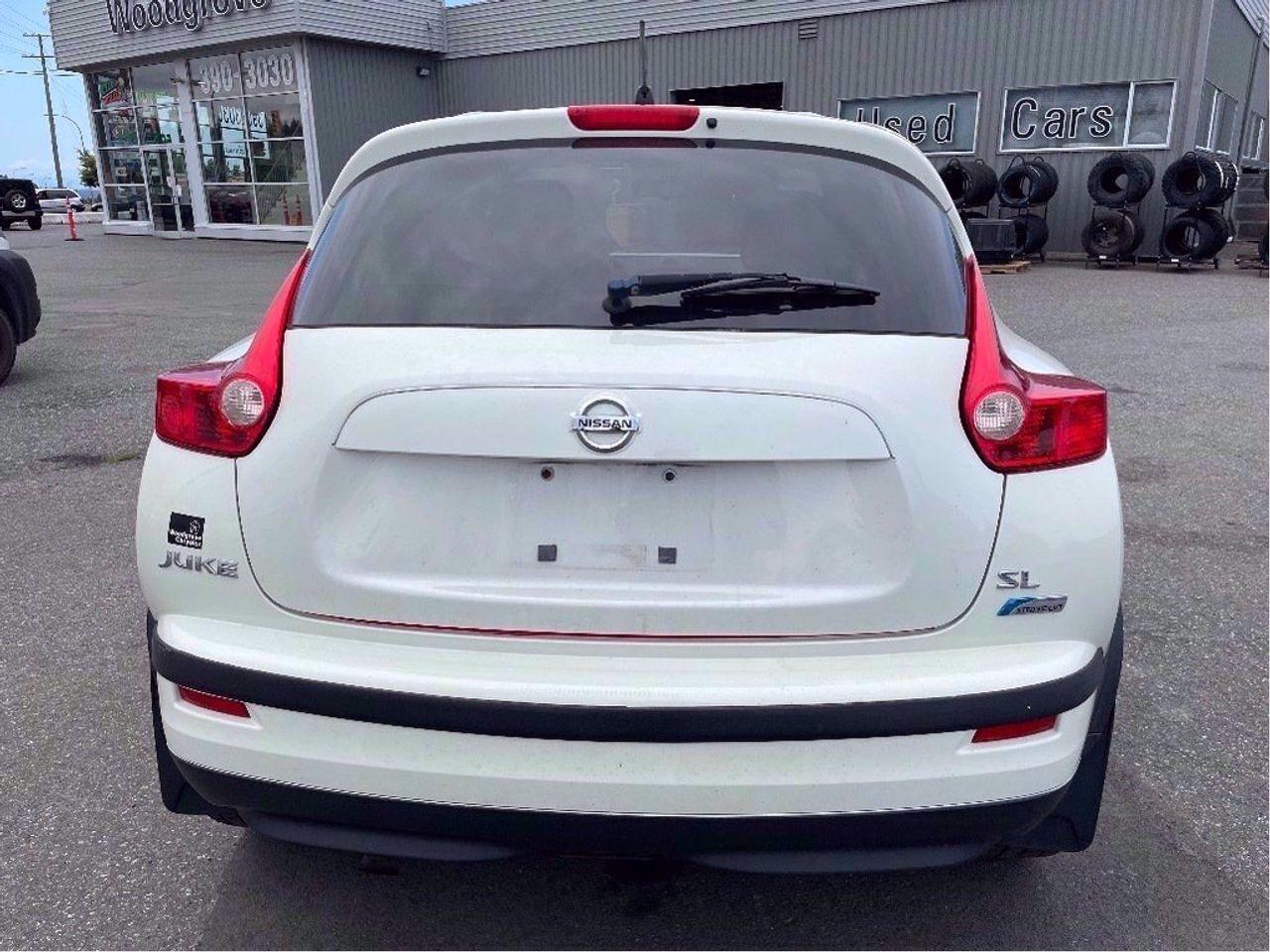 2011 Nissan Juke S-2
