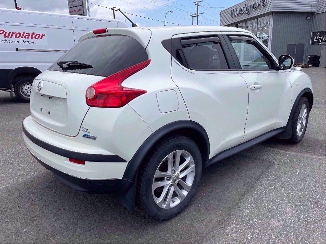 2011 Nissan Juke S-3