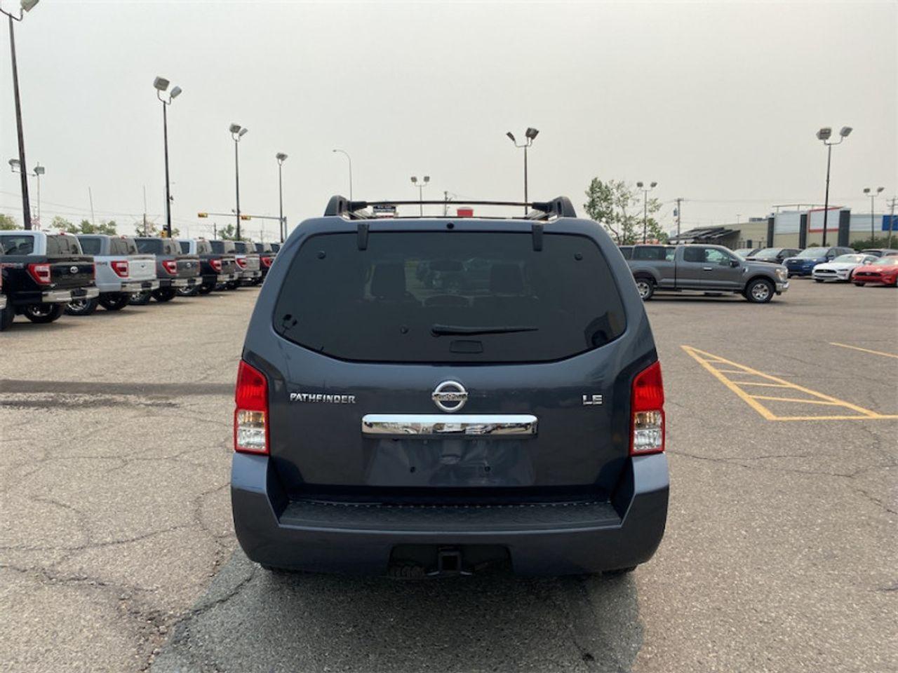 2011 Nissan Pathfinder S-3