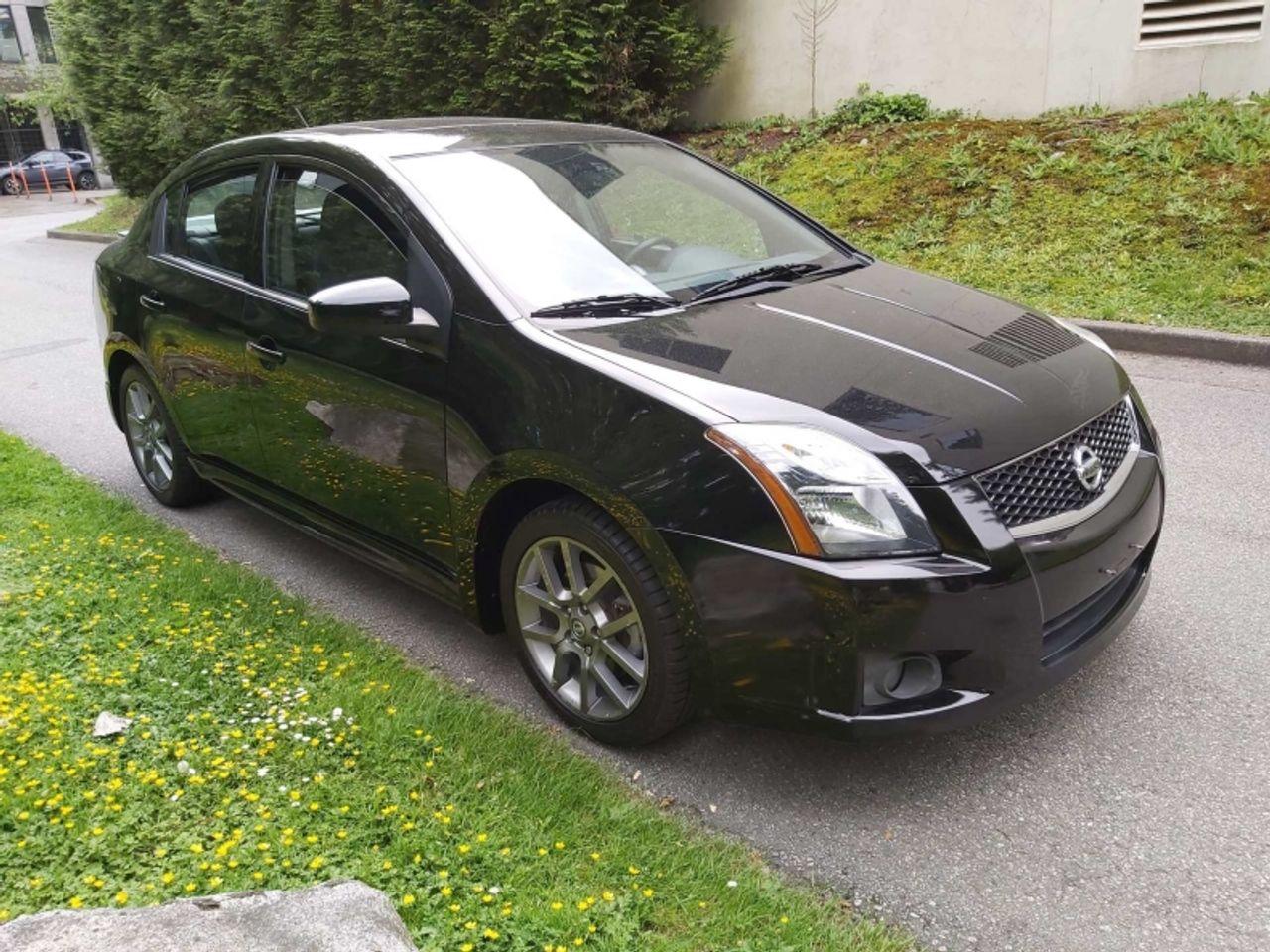 2011 Nissan Sentra SE-R-3