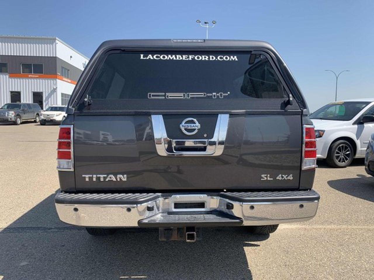 2011 Nissan Titan S-4
