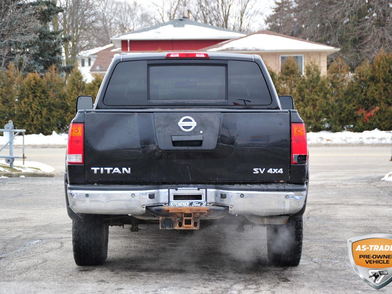 2011 Nissan Titan SV-3