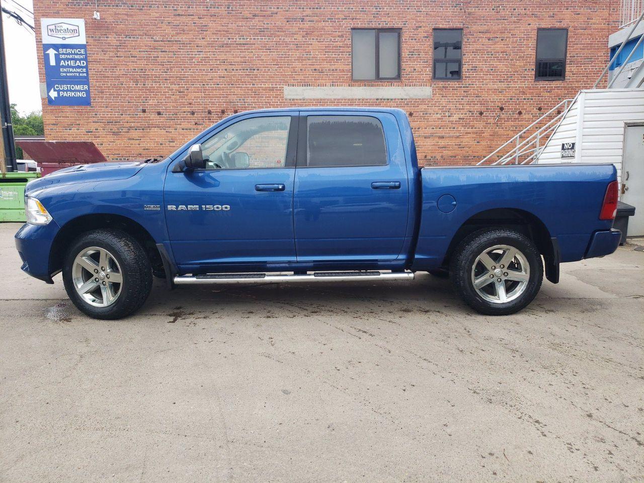 2011 Ram 1500 Sport-2