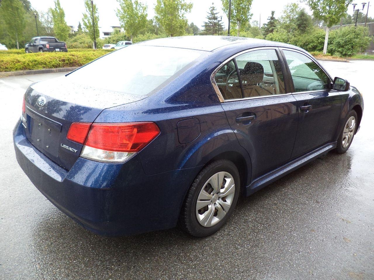2011 Subaru Legacy 2.5i-3