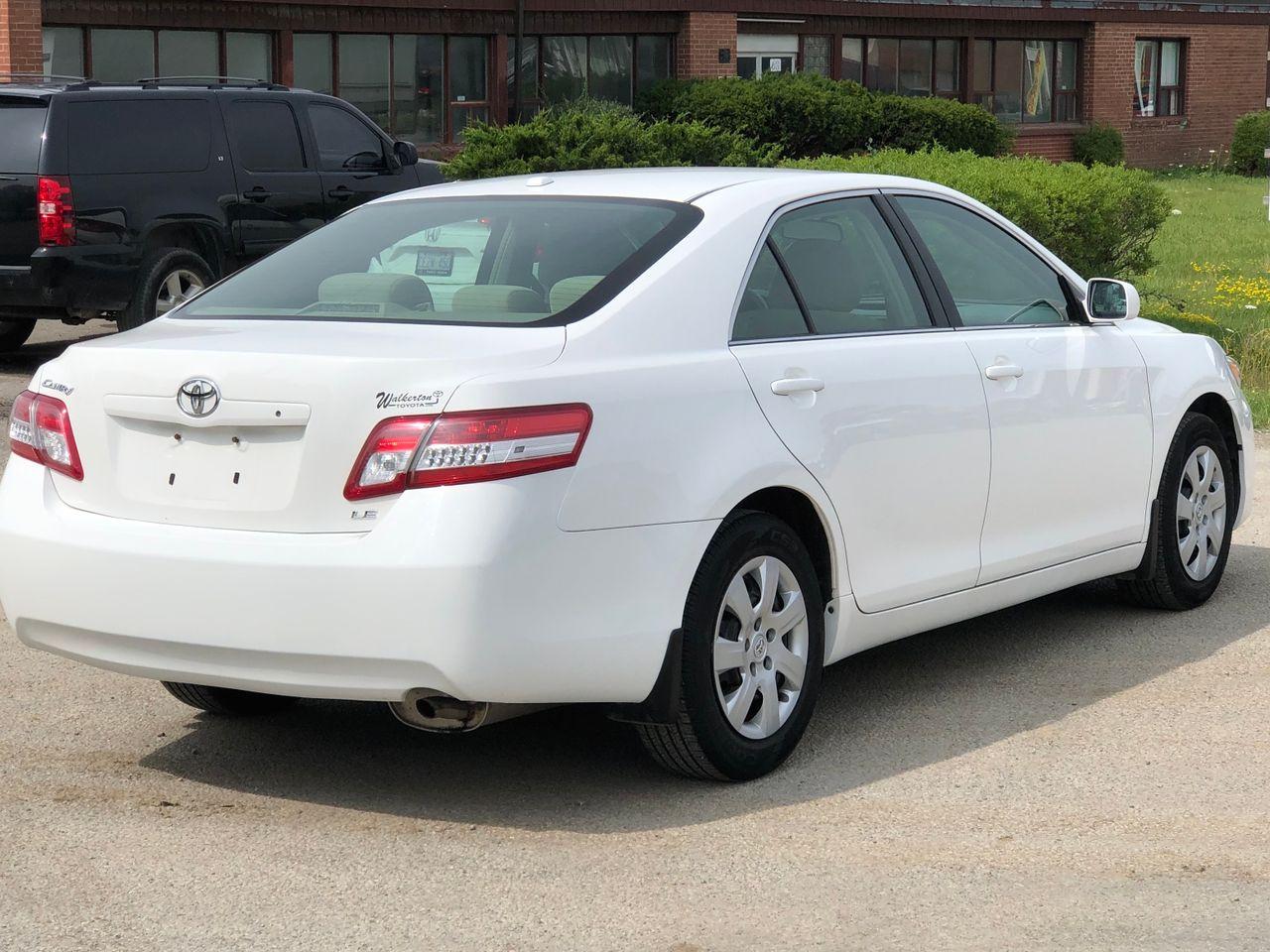 2011 Toyota Camry LE-4