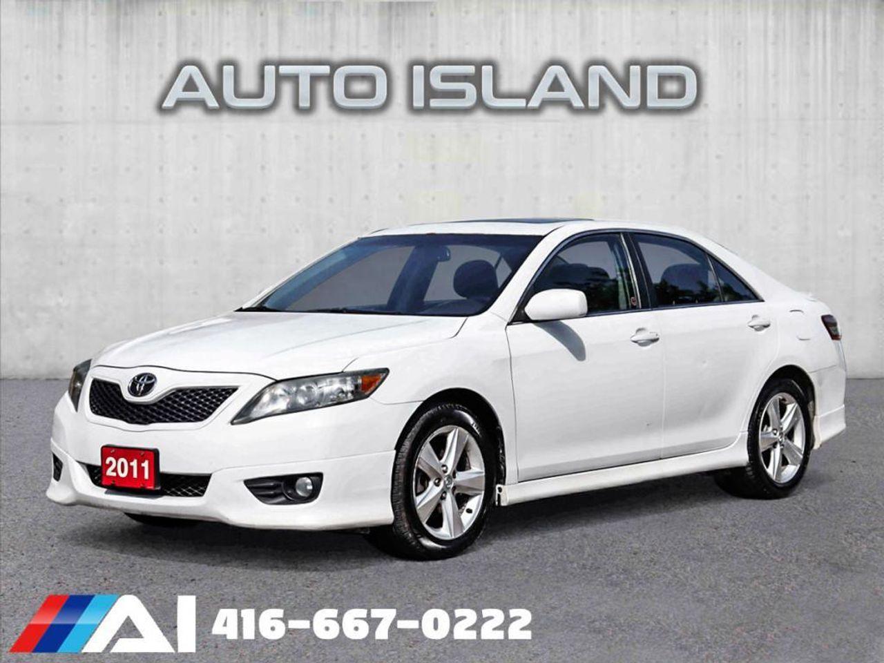 2011 Toyota Camry SE-2