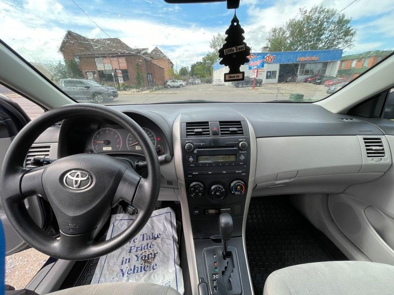 2011 Toyota Corolla L-2