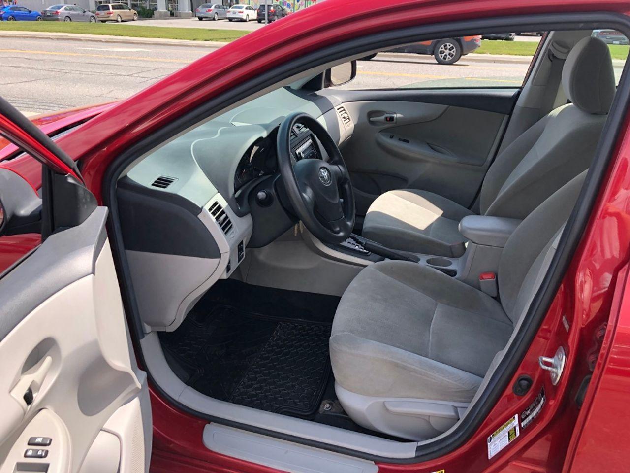 2011 Toyota Corolla LE-4