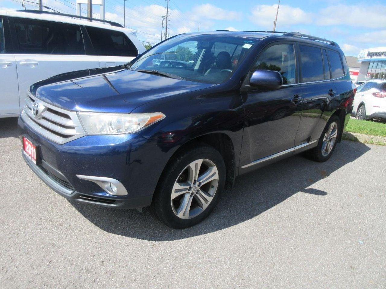 2011 Toyota Highlander SE-0
