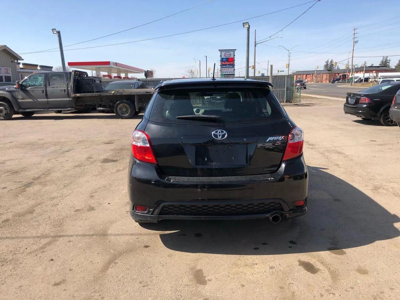 2011 Toyota Matrix Sport-3